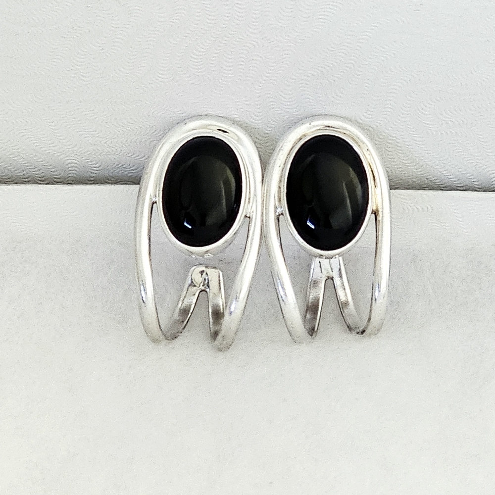 SUPER RARE Silpada Sterling Silver Black Oval Onyx Double Hoop Earrings ZP031